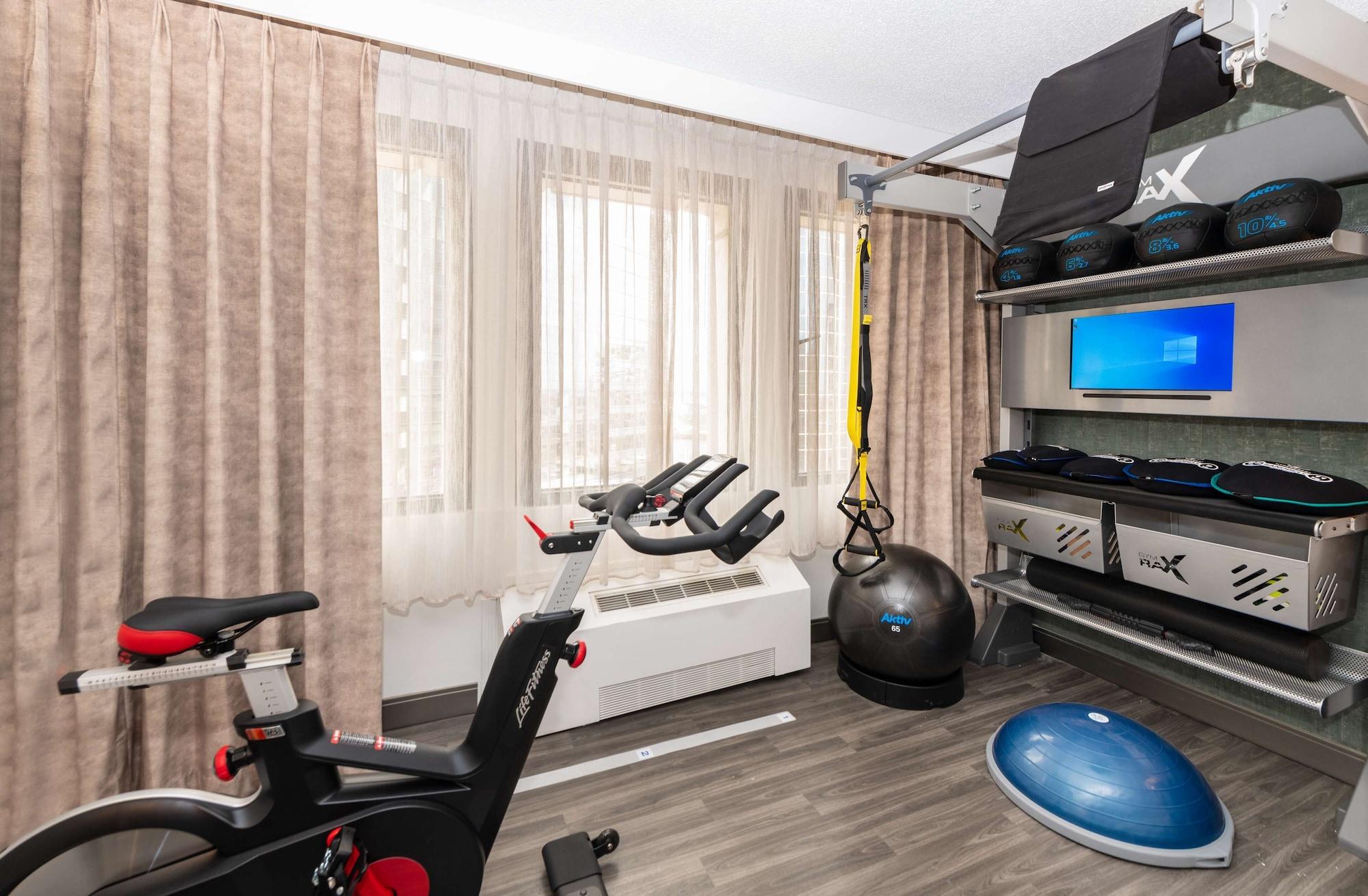 Hotel Doubletree By Hilton Newark Penn Station, Nj Extérieur photo